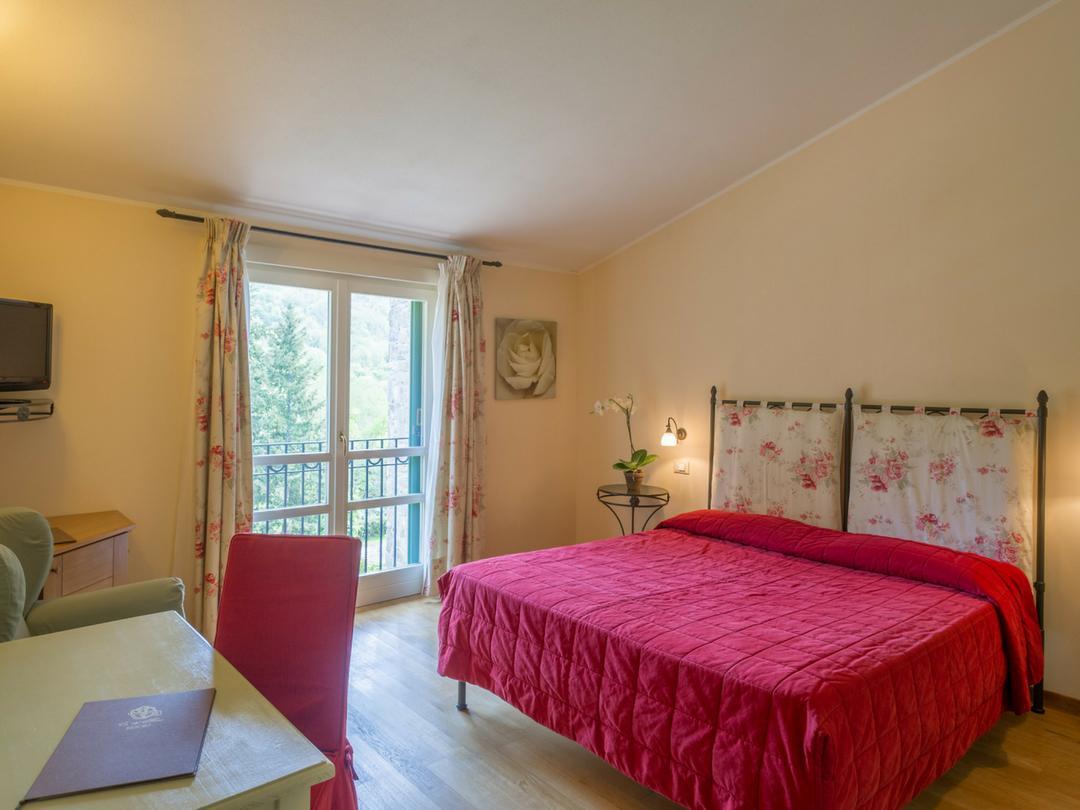 Ca Del Moro Resort & Spa Pontremoli Ngoại thất bức ảnh